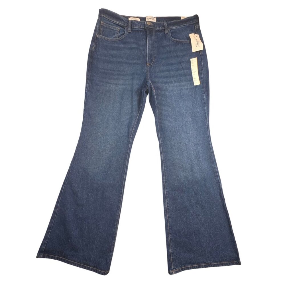 New Universal Thread Women's High Rise Flare Jeans Size 16